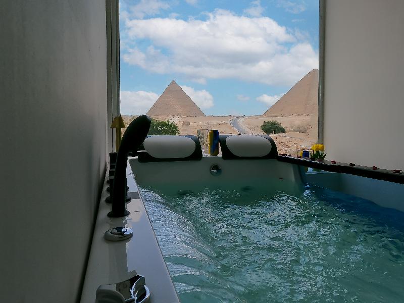 Giza Pyramids View Inn image
