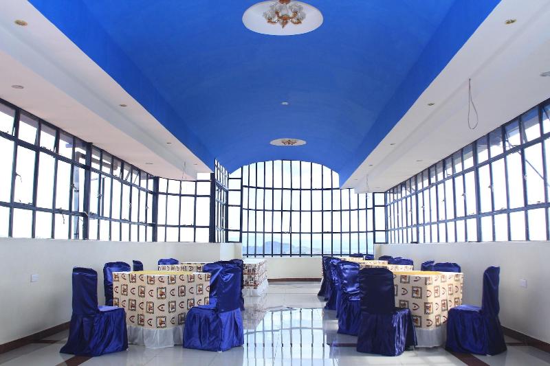 Nuru Palace Hotel image