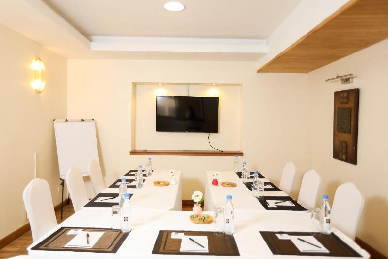 Bidwood Suite Hotel image