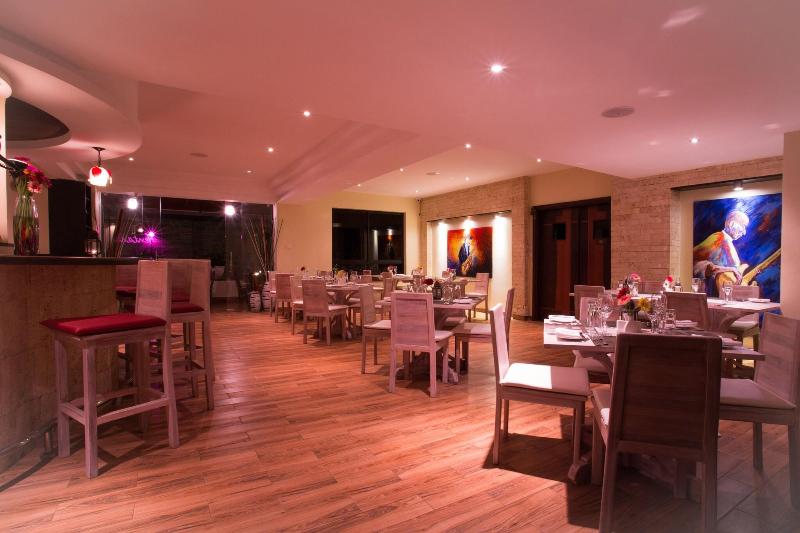 Bidwood Suite Hotel image