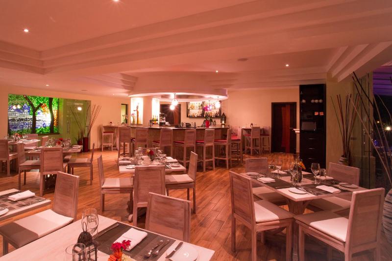 Bidwood Suite Hotel image