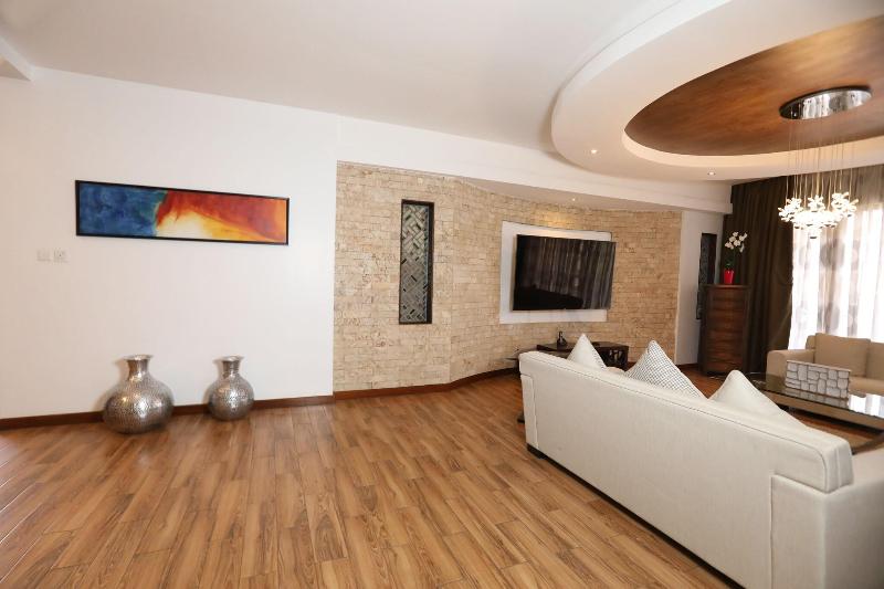 Bidwood Suite Hotel image