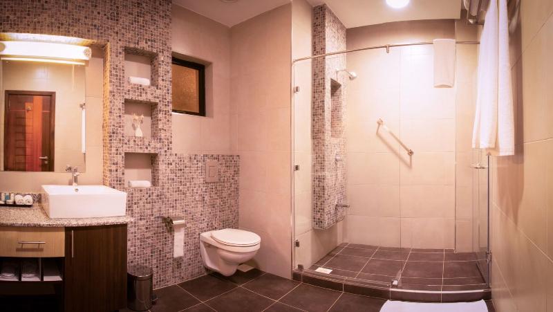Bidwood Suite Hotel image
