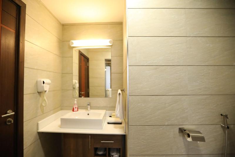 Bidwood Suite Hotel image