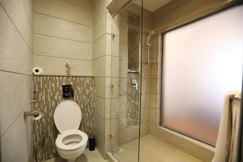 Bidwood Suite Hotel image