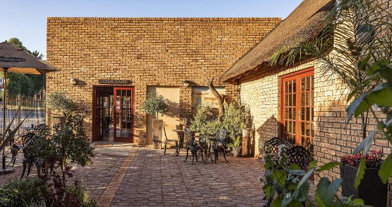Kuruman Inn By Country Hotels image