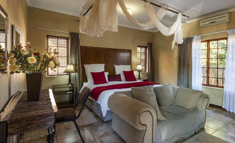 Kuruman Inn By Country Hotels image