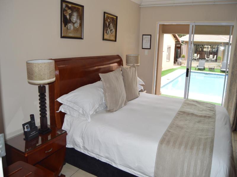 Lakeview Boutique Hotel & Conference Center image