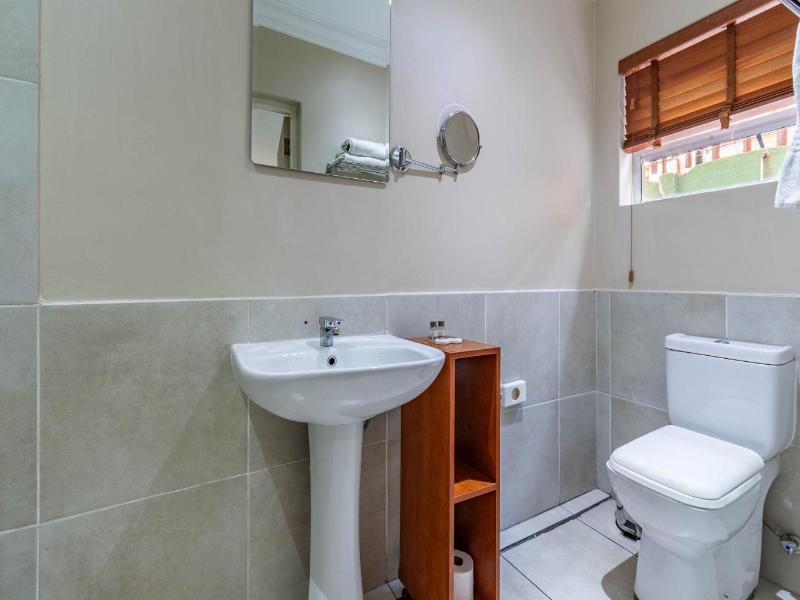 Lakeview Boutique Hotel & Conference Center image