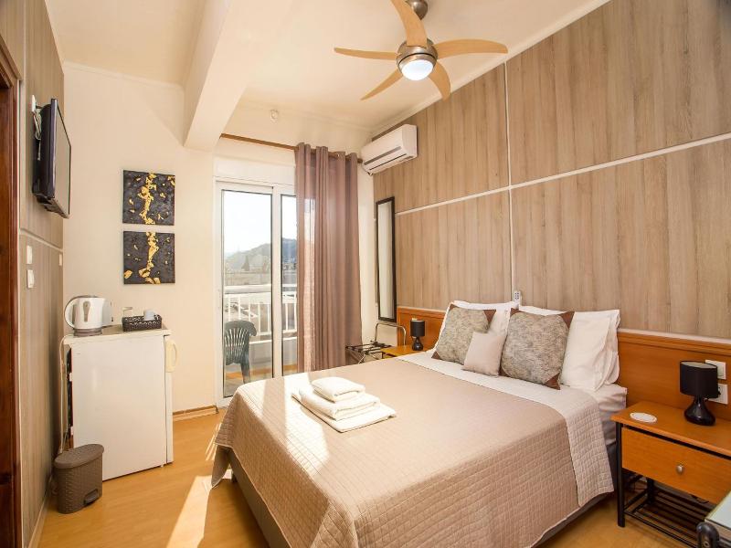 Rea Hotel image