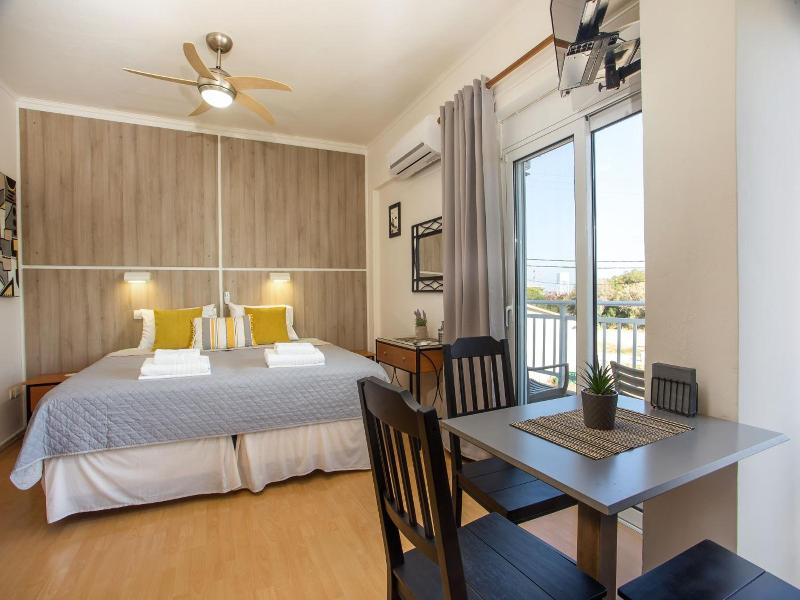 Rea Hotel image