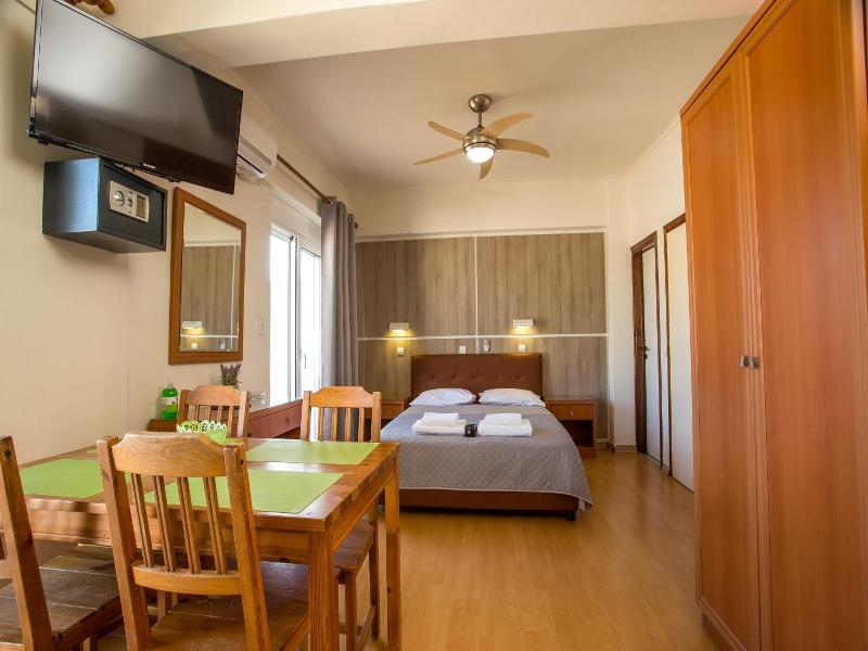 Rea Hotel image