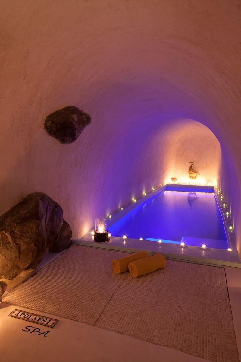 Abyssanto Suites & Spa image