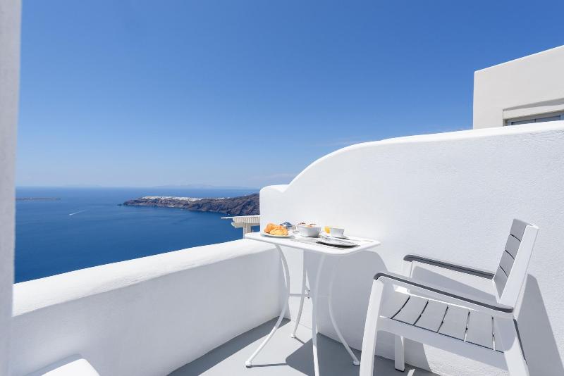 Abyssanto Suites & Spa image
