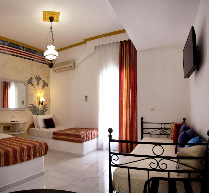 Blacksandy Beach Hotel image