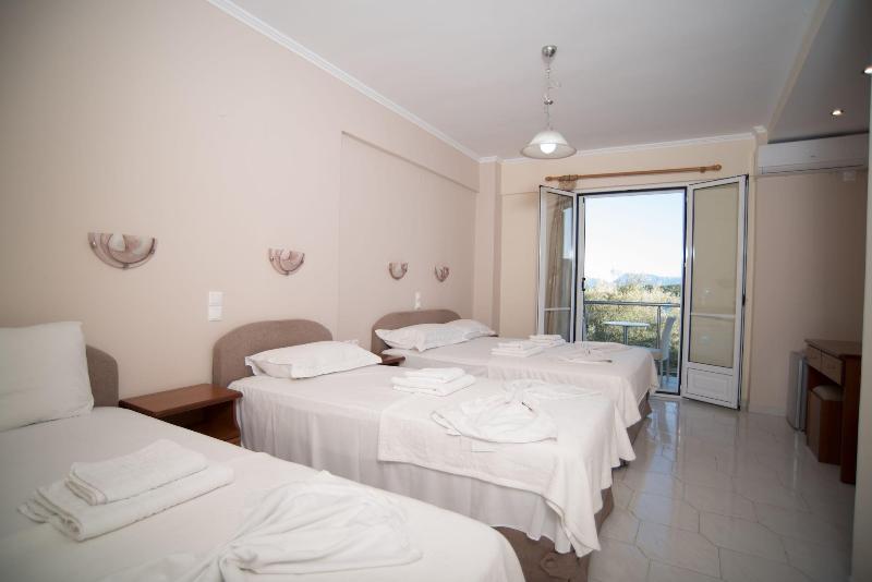 Oasis Hotel image