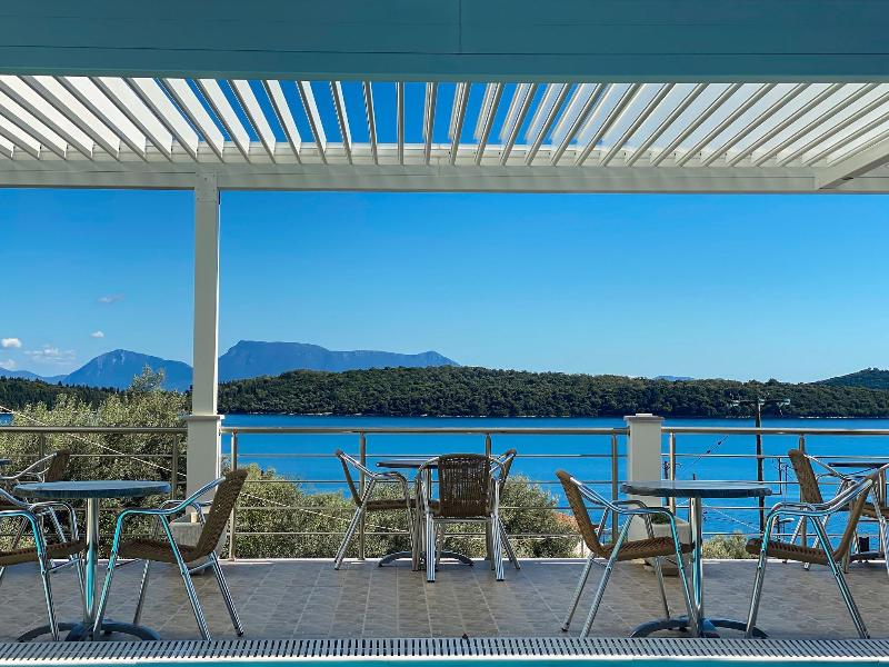 Oasis Hotel image