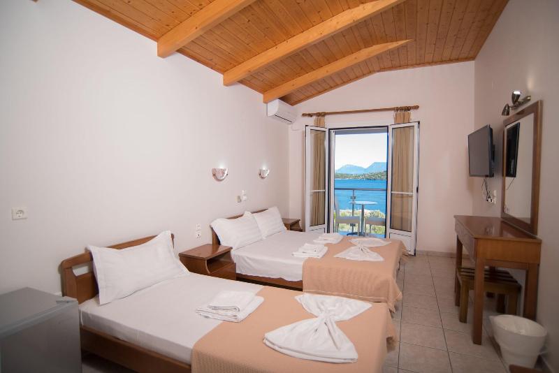 Oasis Hotel image