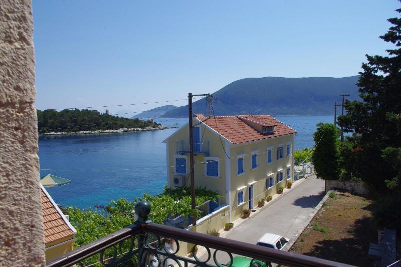 Faros Suites - Adults Only image
