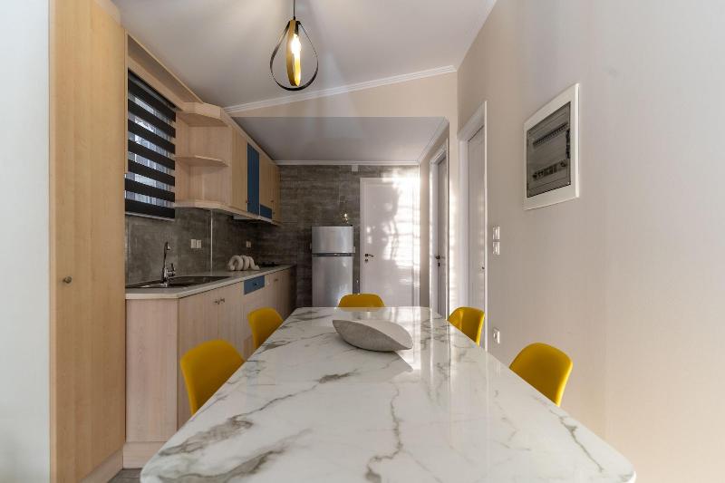 Acapulco Marinos Studios & Apartments image