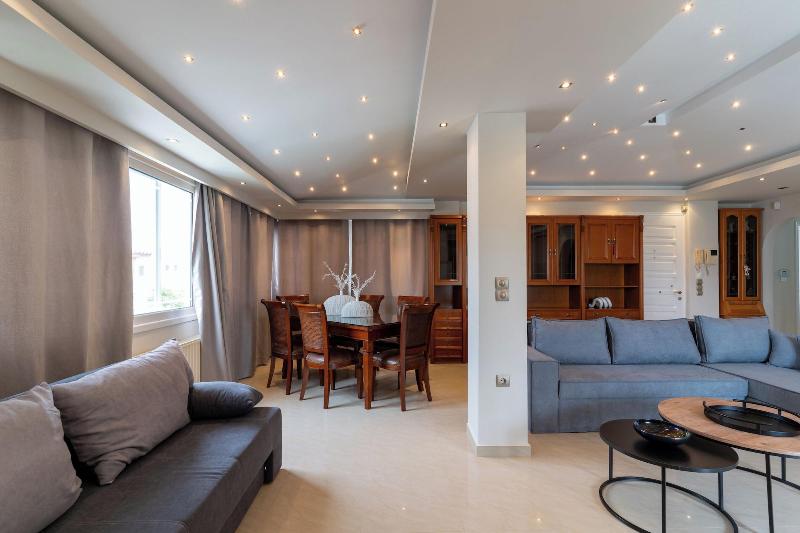 Acapulco Marinos Studios & Apartments image