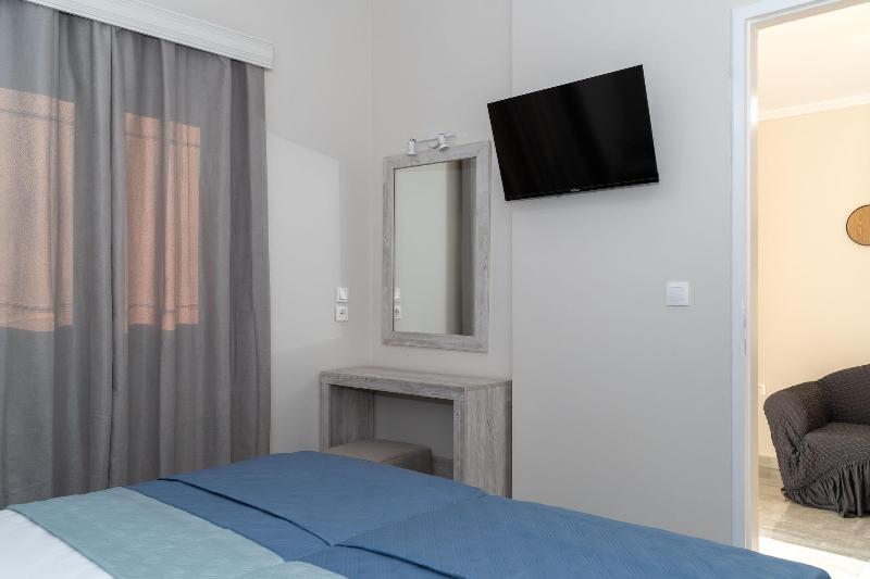 Acapulco Marinos Studios & Apartments image