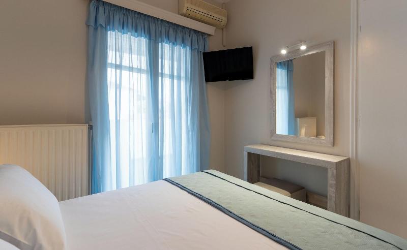 Acapulco Marinos Studios & Apartments image
