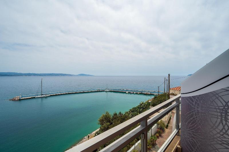 Hotel Minos image