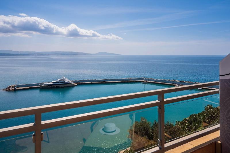 Hotel Minos image