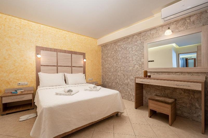 Hotel Minos image