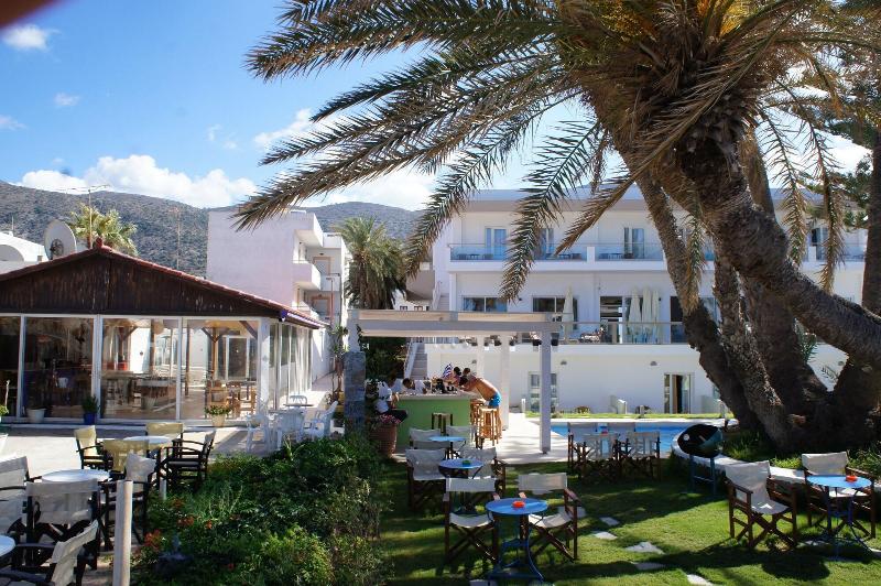 Palm Beach Hotel image