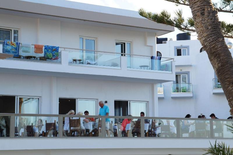 Palm Beach Hotel image