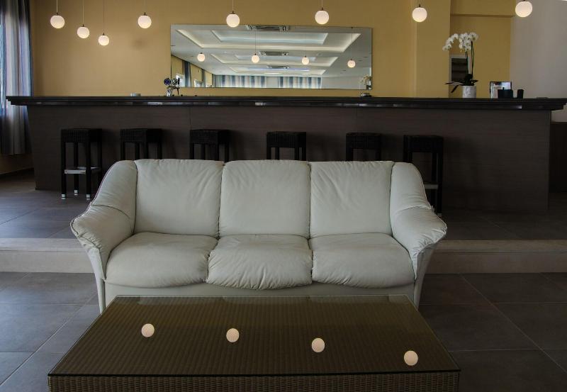 Palm Beach Hotel image