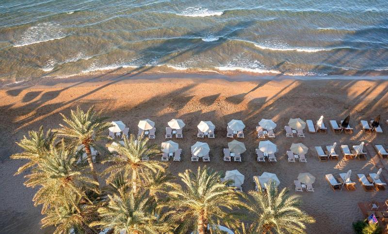 Palm Beach Hotel image