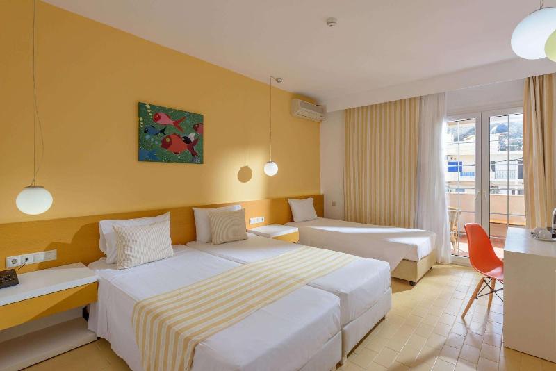 Palm Beach Hotel image