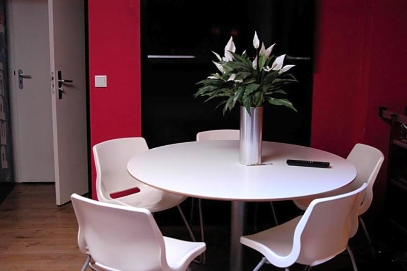 Rembrandt Square Hotel image