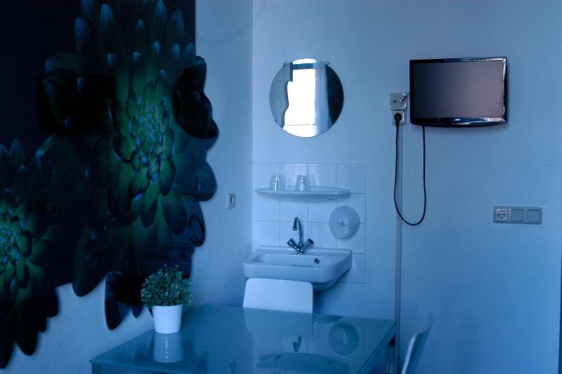 Rembrandt Square Hotel image