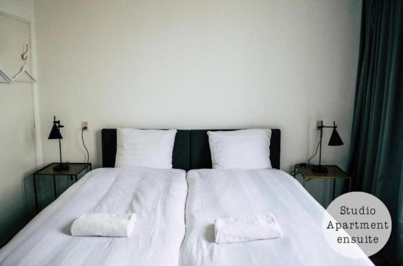 Rembrandt Square Hotel image