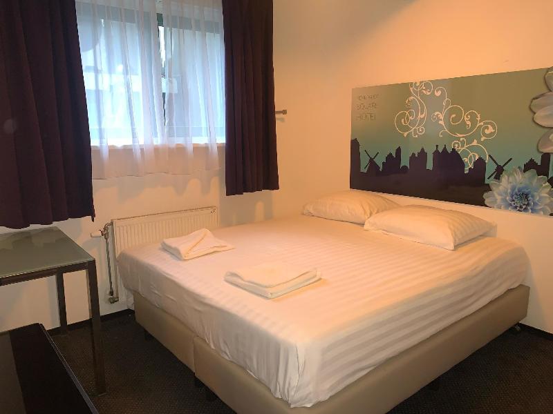 Rembrandt Square Hotel image