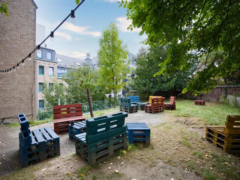B&B HOTEL Brussels Centre Louise image