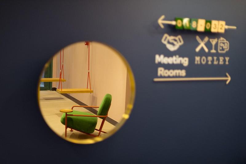Qbic Brussels Hotel image