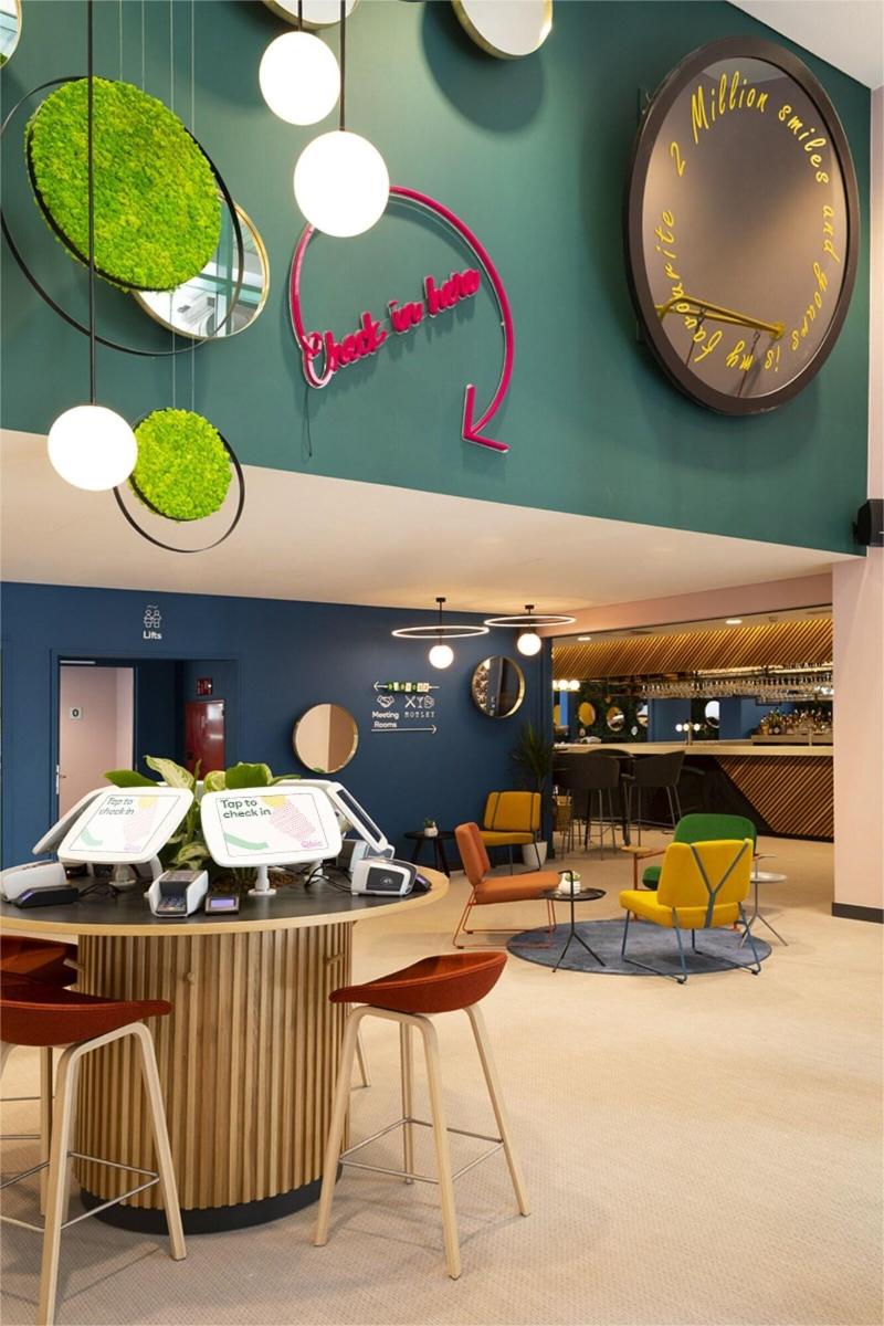 Qbic Brussels Hotel image