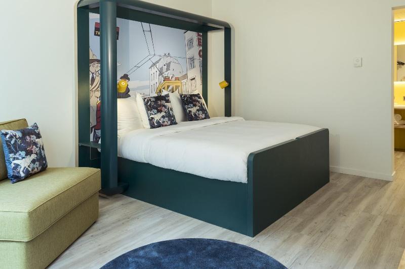 Qbic Brussels Hotel image