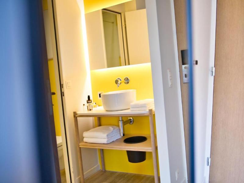 B&B HOTEL Brussels Centre Louise image