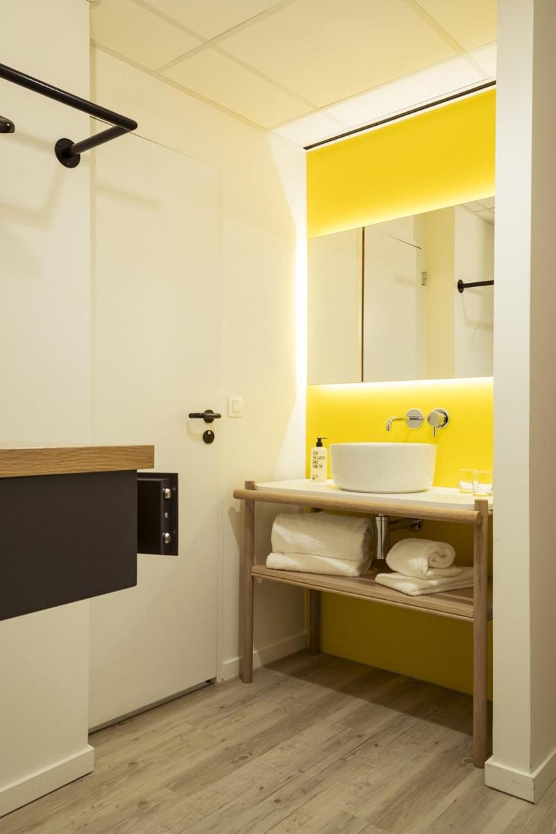 Qbic Brussels Hotel image