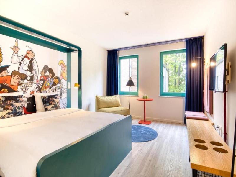 B&B HOTEL Brussels Centre Louise image