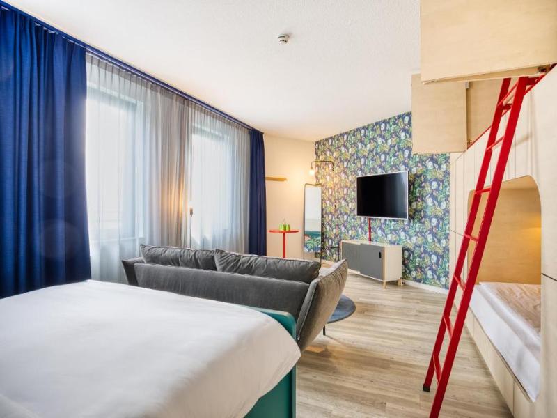 B&B HOTEL Brussels Centre Louise image