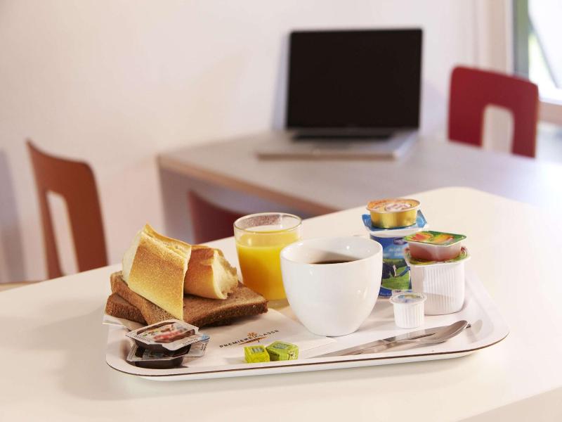 Hotel Première Classe Lille Sud - Seclin image