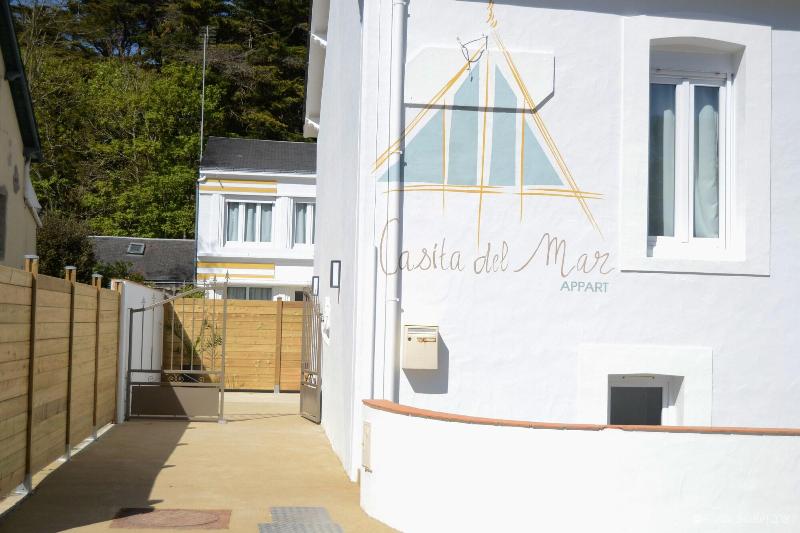 Casita Del Mar Apparts image
