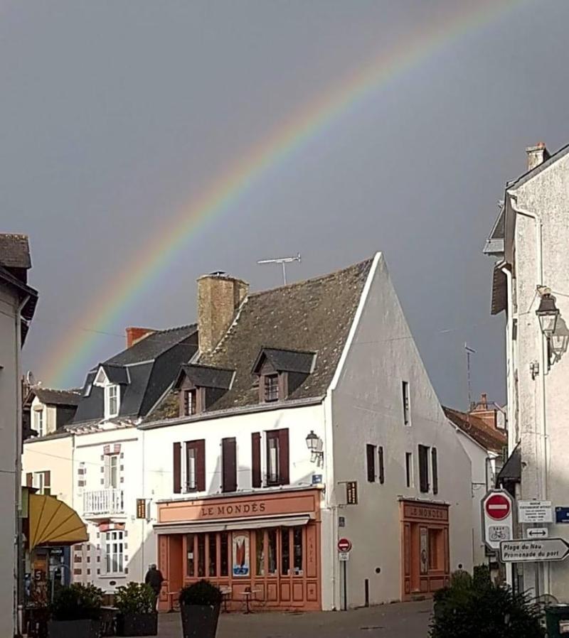 Le Mondes image